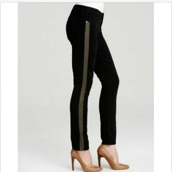 Isaac Mizrahi Pants - Isaac Mizrahi Black skinny cords gold stripe